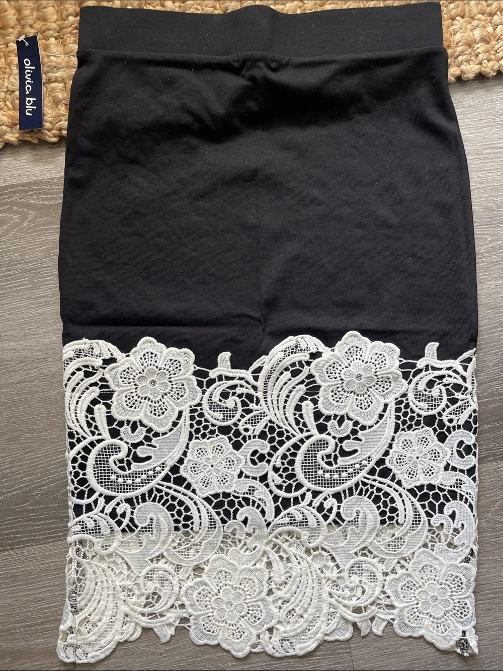 Olivia Blu Black/White Lace Pencil Skirt